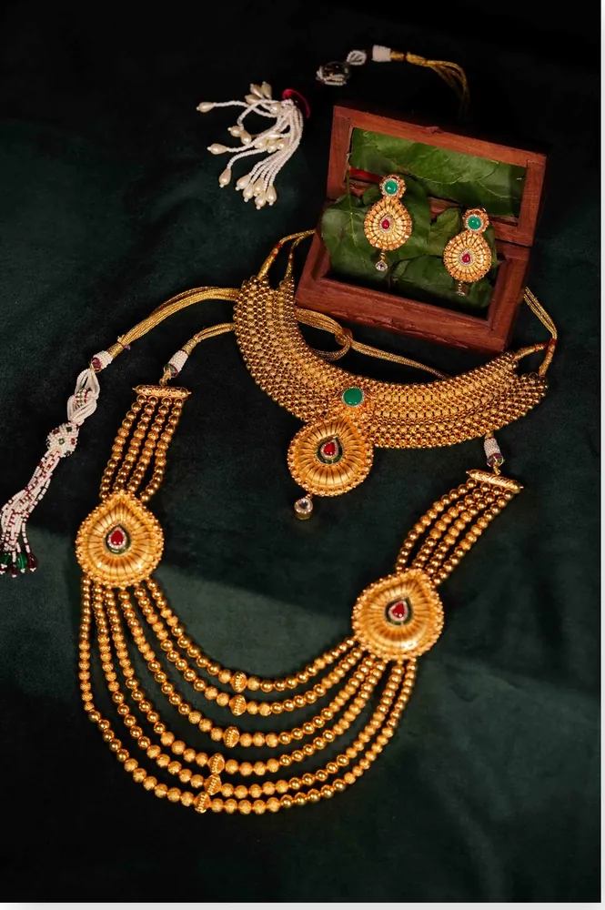 Gold Satlada Haar Set