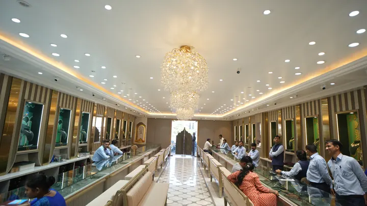 JKJ Jewellers Jagatpura showroom, photo 2