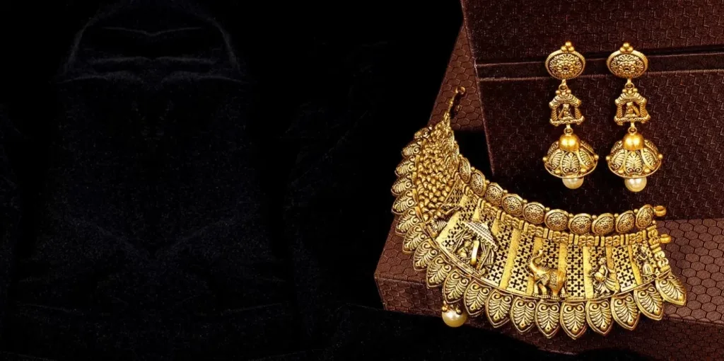Jadau Jewellery in Jaipur